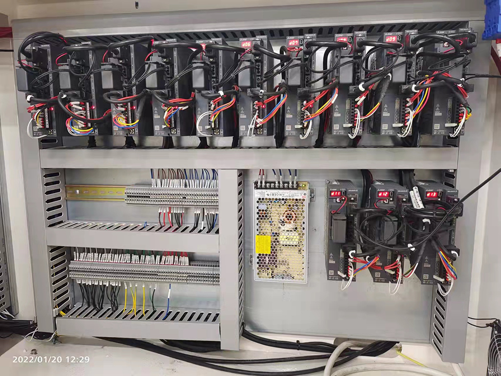 后盖压合机案例 后盖压合机案例